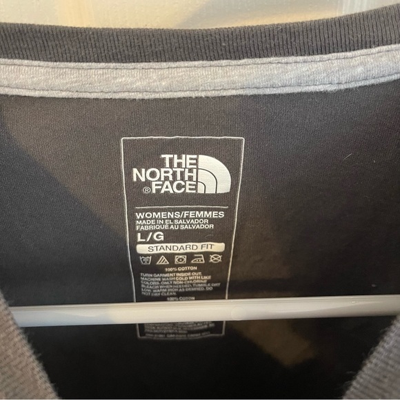 The North Face Never Stop Exploring Long Sleeve Tee - Picture 4 of 4